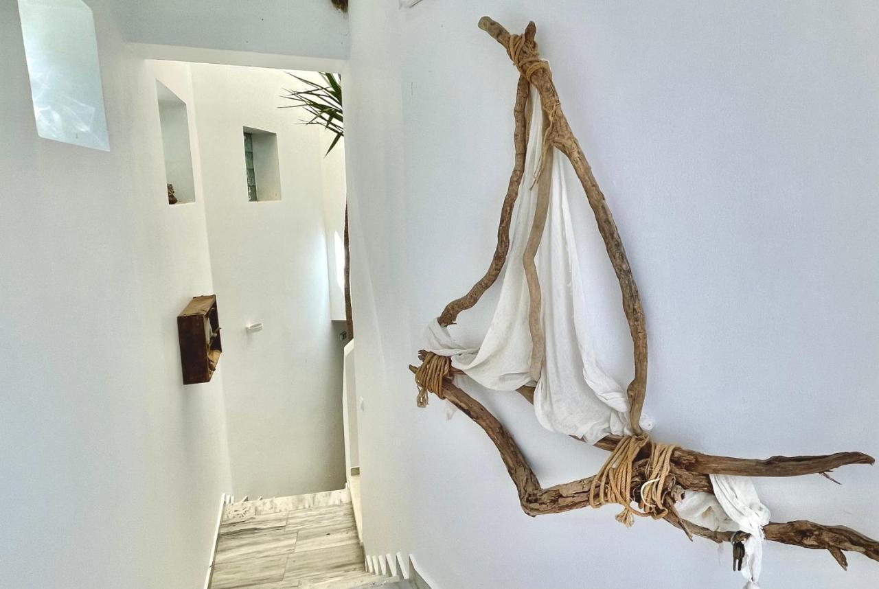 San Salvatore Agios Sostis  Luaran gambar
